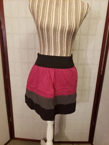 Megawear mehrfarbig gestreifter Minirock Damengröße Medium - Bild 1 von 4