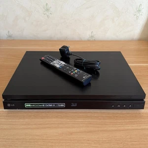 LG HR929M 1TB Twin Tuner Recorder Blu-ray Player “Copy From USB To HDD” & Remote - Picture 1 of 20