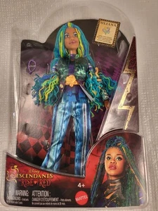 Figura Muñeca Disney Descendants Rise Of Red Uliana Moda 2024 Totalmente Nueva Sellada - Imagen 1 de 6