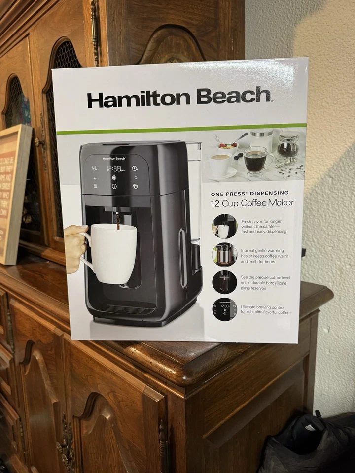 Hamilton Beach One Press Dispensing Coffee Maker Model 12 Cup Model 47600 - Image 1 of 4