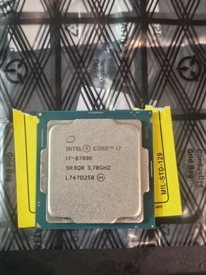 Intel Core i7-8700K Processor (3.7GHz, 6 Cores, LGA 1151) - SR3QR - Image 1 of 4