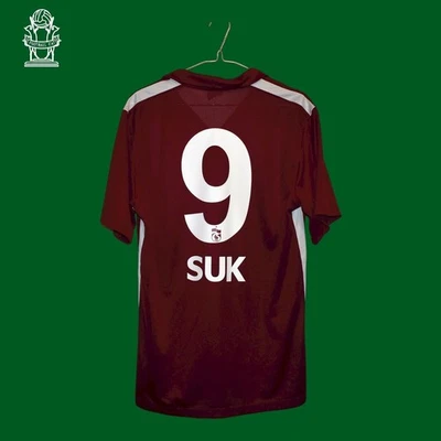Trabzonspor 2016-2017 third shirt Nike size M with Suk Hyun-jun on the back - Image 1 of 4