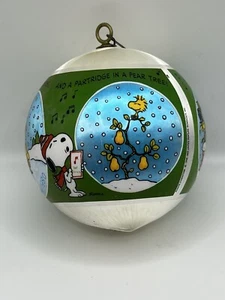 Ornamento Snoopy Woodstock 1980 palla satinata arachidi 12 giorni di Natale vintage - Foto 1 di 6