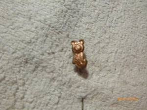 Distintivo spilla mascotte Misha Bear 1980 MOSCA URSS Giochi Olimpici 1,5 cm - Foto 1 di 3