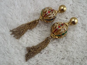 Goldtone Red White Green Tassel Christmas Ornament Clip On Earrings - Picture 1 of 2