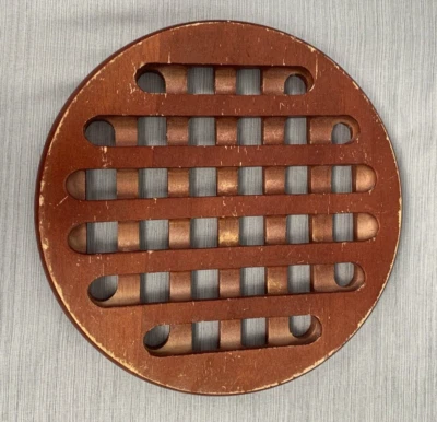 Remache de madera, redondo, celosía, 7,5" x 0,5", multiusos Foto 1 de 4