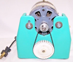 Supreme Dynamaster Aquarium Double Piston Air Pump - Zdjęcie 1 z 10