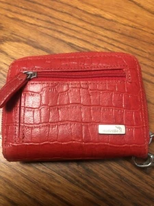 WalletBe Croco Embossed Red Leather Wallet Vintage Travel Compact - Picture 1 of 6