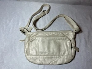 Womans BUENO Purse Bag Silver Colored Pre owned - Picture 1 of 6
