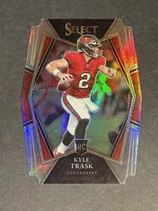 2021 Panini Select - Premier Level Silver Prizm Die-Cut #163 Kyle Trask (RC) - Bild 1 von 3