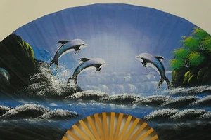 Hermoso ventilador decorativo pintado a mano 60 pulgadas de ancho 35 pulgadas de ancho - Imagen 1 de 5