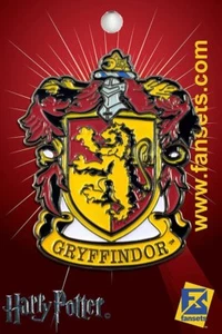 HARRY POTTER - CRESTA DE CASA GRYFFINDOR - PASADOR DE SOLAPA/SOMBRERO - TOTALMENTE NUEVO - FS0003 - Imagen 1 de 1