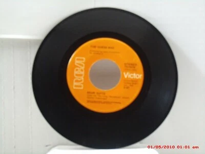 THE GUESS WHO -(45)- SOUR SUITE / LIFE IN THE BLOODSTREAM - RCA  74-0578  - 1971 - Image 1 of 2
