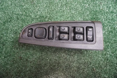 Chevrolet Silverado 2500 2004 lado del conductor delantero derecho interruptor de ventana OEM 20200518 Foto 1 de 4