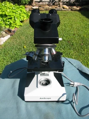 Microscopio binocular compuesto AmScope 40x-1000x laboratorio médico biológico multiuso Foto 1 de 4
