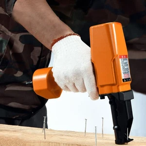 Pistola estrattore unghie rimozione chiodi e smontaggio tavole pallet in costruzione - Foto 1 di 15