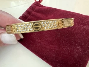 LOVE BRACELET GOLD CRYSTALS DESIGN - Picture 1 of 4