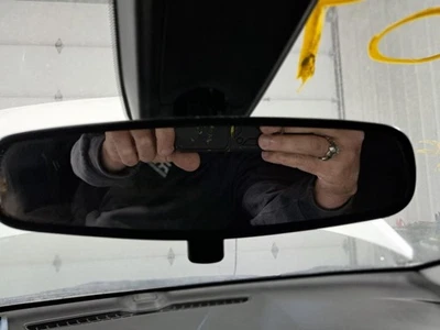 Espejo retrovisor atenuador manual Opt D31 se adapta a 13-25 MALIBU 451168 Foto 1 de 4