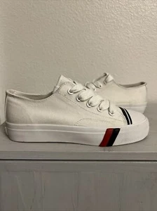 PRO-KEDS SIZE YOUTH 2.5 UNISEX WHITE SNEAKERS (NEW WITHOUT TAGS) - Picture 1 of 12