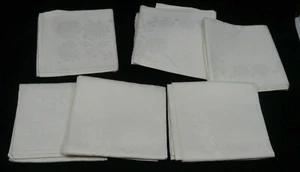 6 VINTAGE CLOTH NAPKINS WITH FLOWER DECORATION, 20.5 BY 21.5 INCHES - Picture 1 of 5