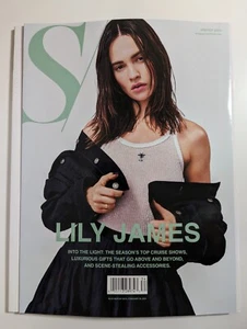 Lily James S Magazine Canada Winter 2023 - Bild 1 von 1