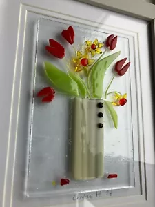 Framed fused glass tulip and daffodil picture (B) - Picture 1 of 6