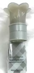 Bath & Body Works KLASSISCHES BLUMENTOP - GRAU Wandblumenstecker Neu mit Etikett - LETZTER! - Bild 1 von 1