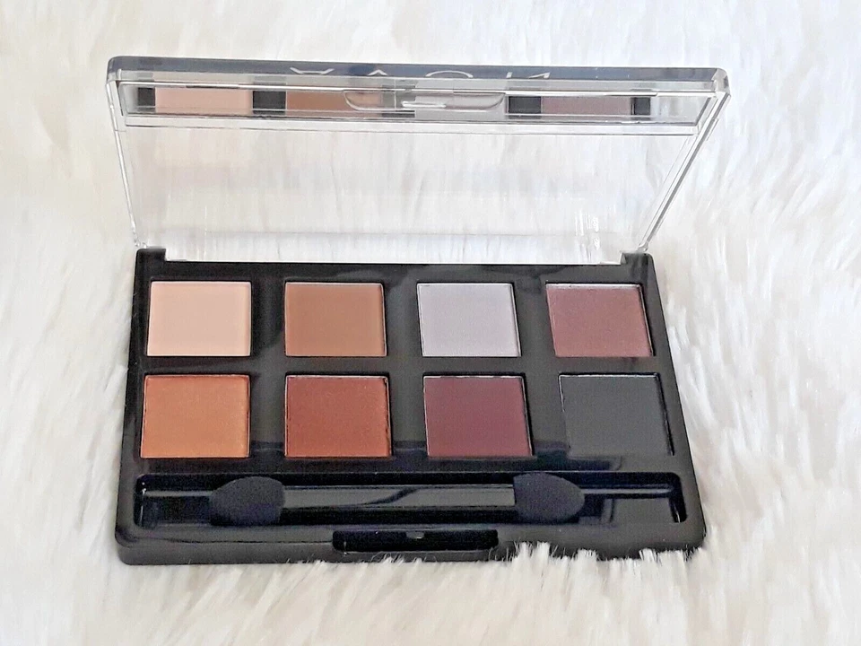 NOT SO NEUTRAL 8 in 1 Eyeshadow Palette, Avon True Color Eye Makeup (E901) NEW!! - Image 1 of 4