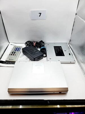 Reproductor de DVD portátil Memorex MVDP1072 con cargador + control remoto + batería Foto 1 de 4