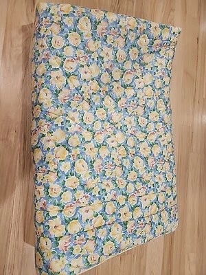 CROSCILL VTG TWIN розы одеяло синий желтый цветочный коттедж страны США б/у в отличном состоянии - Изображение 1 из 4
