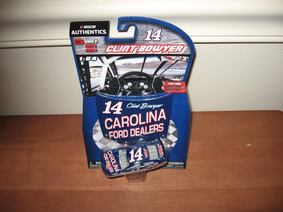 Clint Boyer #14 Carolina 2017 concesionarios Ford 1/64 Nascar Authentics Wave 9 Foto 1 de 4