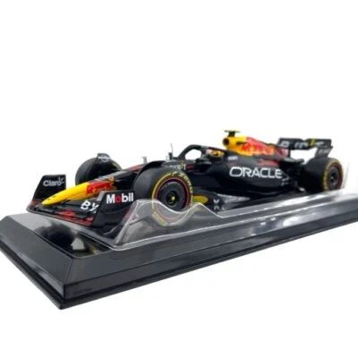 Modellino F1 Bburago 1/24 Red Bull RB19 2023 #11 S. Perez - Immagine 1 di 4