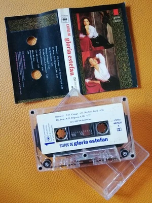 GLORIA ESTEFAN [ EXITOS DE GLORIA ESTEFAN ] ORIGINAL CASSETTE THAILAND EDITION - Image 1 of 2