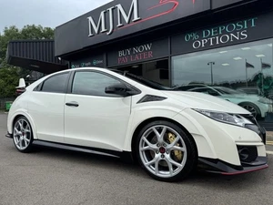 2016 Honda Civic 2.0 i-VTEC Type R GT Hatchback 5dr Petrol Manual Euro 6 (s/s) ( - Picture 1 of 24
