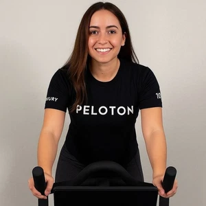 Camiseta de bebé Peloton para mujer mediana negra alcance 100 paseos century ciclismo spinning - Imagen 1 de 8