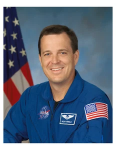 Retrato del astronauta de la NASA Richard Robert Arnold 2004 8x10 foto en 8,5" x 11" - Imagen 1 de 1