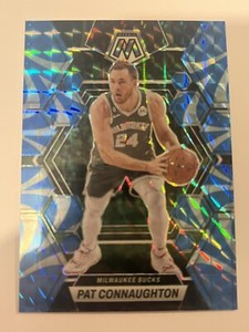 2022-23 Panini Mosaic Pat Connaughton Reactive Blue Prizm #76 Milwaukee Bucks