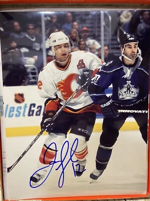 Foto autografiada firmada por Calgary Flames Jarome Originla 11x14 con certificado de autenticidad Foto 1 de 2