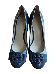 Tori Burch Elizabeth Damen-Pump mit Schleife rund geschnitten marineblau Größe 6,5 M - Bild 1 von 16