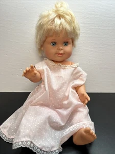 Vintage Betsy Wetsy Puppe 1989 blonde Haare blaue Augen 16 Zoll mollig ideales Spielzeug G1 - Bild 1 von 9