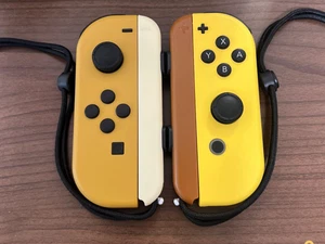 Nintendo Switch Joy-Con Pikachu Pokemon/strap included Operation confirmed - Picture 1 of 8