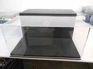 TECLC18001A Luxcase teca in plexiglass con base nera per modelli scala 1/18 - Picture 1 of 4