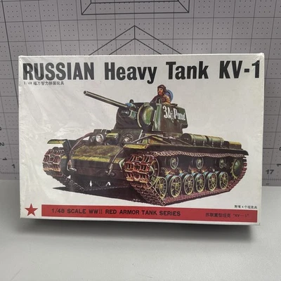Fuman Russian Heavy Tank KV-1 1/48 Scale Plastic Model New Sealed Box Wear - Image 1 of 4