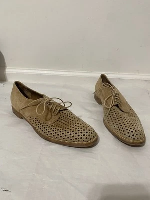 Manolo Blahnik Zapato de Vestir Recortado Plano Talla 39 9 Con Cordones Gamuza Cuero Tostado Claro Foto 1 de 4