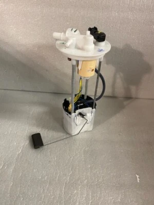 Nueva bomba de combustible OEM 2019-2024 Chevrolet Silverado 1500 84465279 Foto 1 de 4