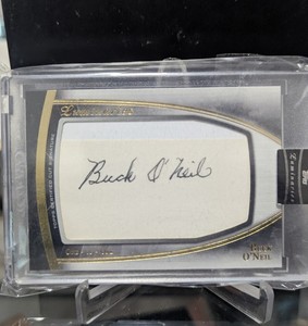 1/1 Cut Auto 2017 Topps Luminaries Buck O'Neil Kansas City Monarchs Legend 