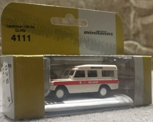 Roco 41111 (scala H0) Landrover 109 DLRG + IMBALLO ORIGINALE - inutilizzato - Foto 1 di 3
