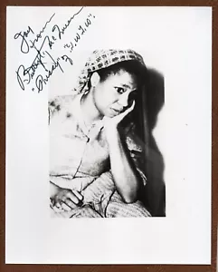 BUTTERFLY McQUEEN Signed Photo as a Forlorn "PRISSY OF G.W.T.W." Awesome! - Picture 1 of 2