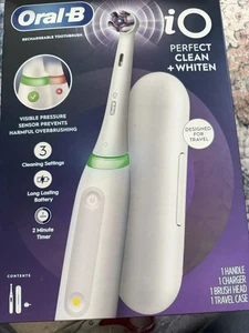 Oral-B iO Perfect Clean & Whiten Rechargeable Electric Toothbrush New-Open box - Picture 1 of 6