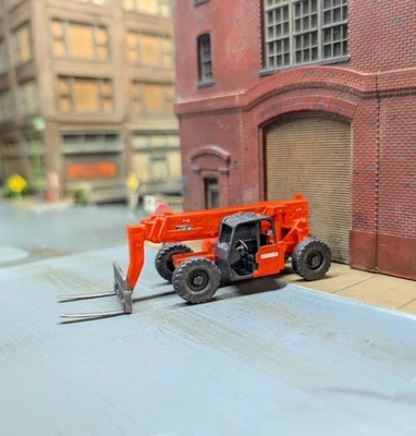 1/87 HO Scale Custom Built LULL JLG Telehandler Unit. 3D Printed Resin Model - Image 1 of 4